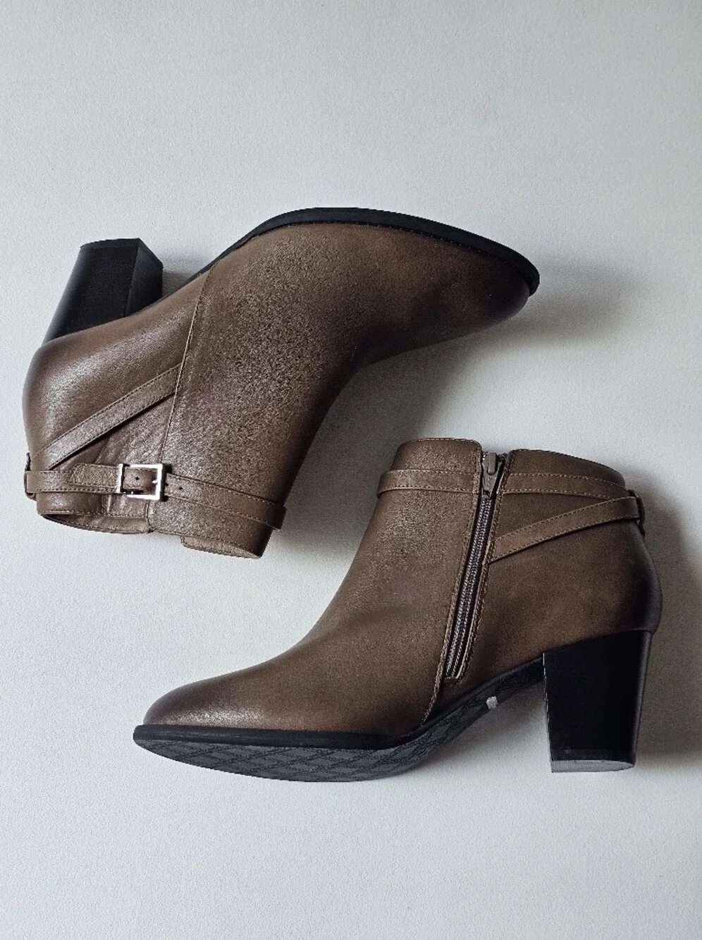 Vionic Uptown Leather Ankle Boots Taupe Buckle Block Heel Comfort Booties 9.5 W